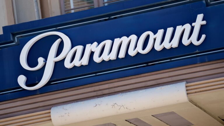 108002566 1720443190426 gettyimages 2150317927 PARAMOUNT STUDIOS LA