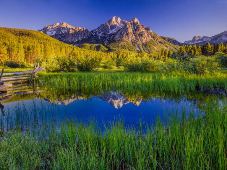 Sawtooth Mountain Range Idaho