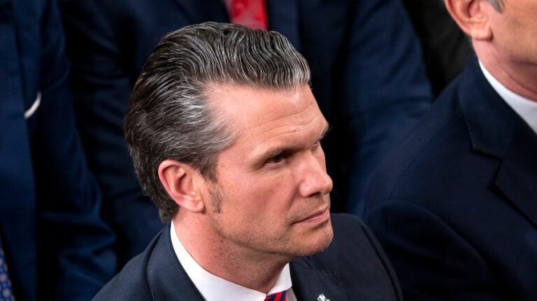 hegsethpete 030425gn03 w